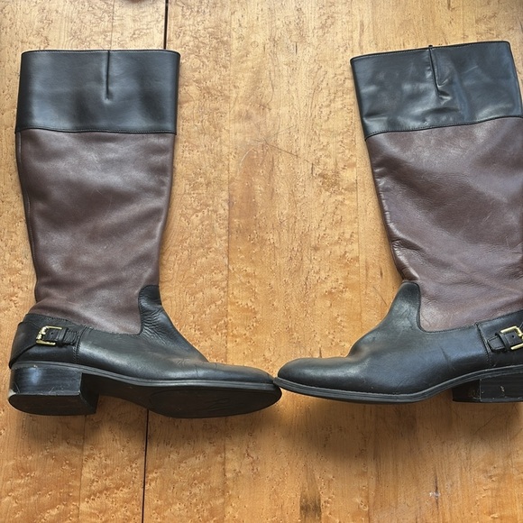 Ralph Lauren two toned boots size 10b - Picture 3 of 7